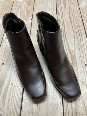 Predictions Dark Brown Leather Ankle Booties Women’s